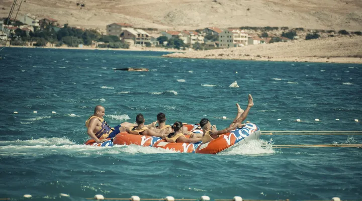 Wakeboarding und Wasserski am Cable Pag