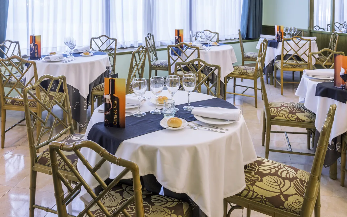 Das schöne Restaurant im Hotel Tropic Park